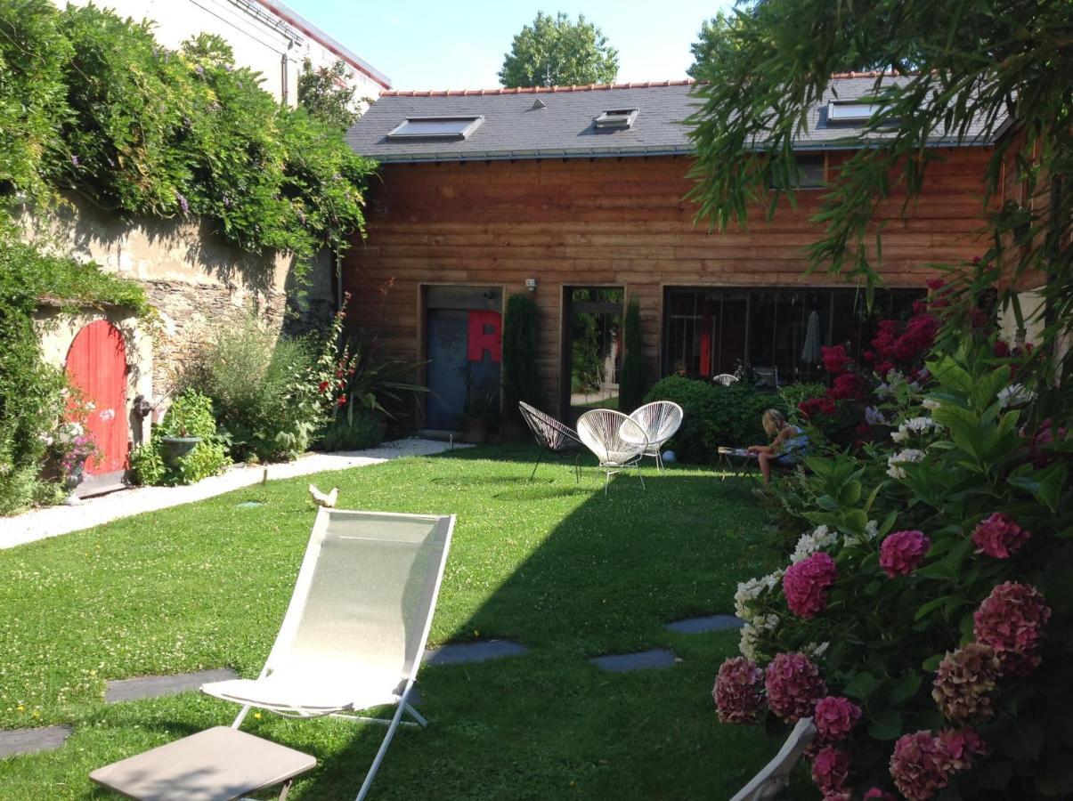 Bed and Breakfast Madeleine Et Cie Angers Exterior foto