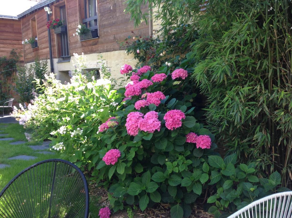 Bed and Breakfast Madeleine Et Cie Angers Exterior foto