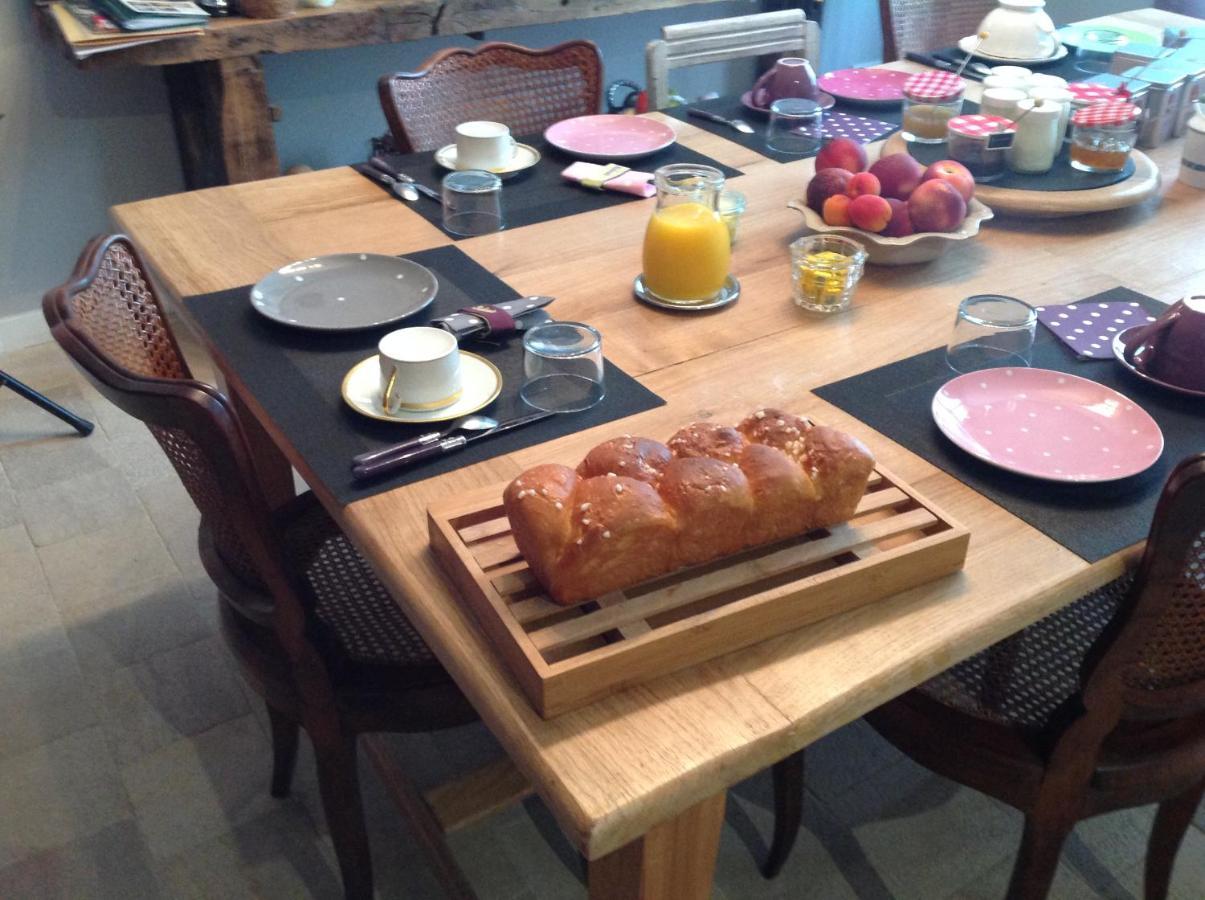 Bed and Breakfast Madeleine Et Cie Angers Exterior foto